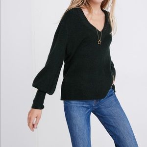 Madewell Dashwood V-Neck Sweater in Coziest Yarn